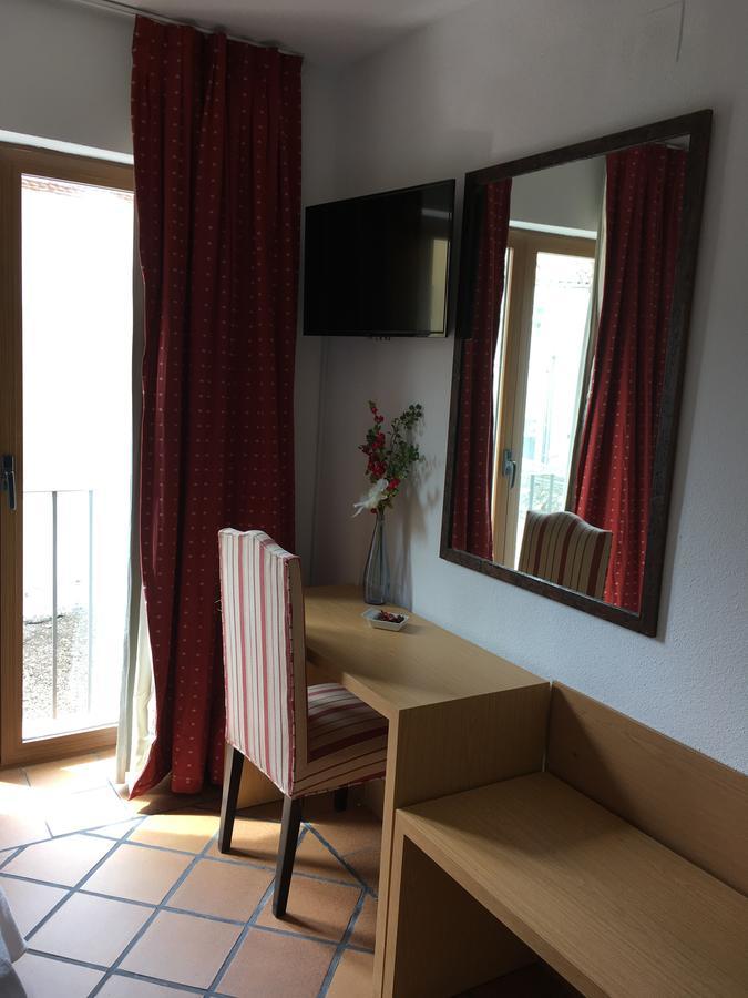 Antika Snoga Hotel Ávila Buitenkant foto